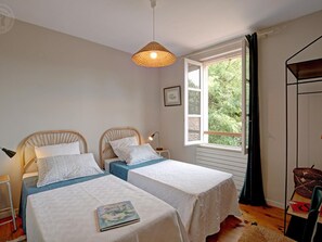 2 bedrooms, free WiFi