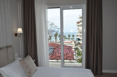 Egyptian cotton sheets, premium bedding, down comforters