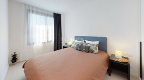 2 makuuhuonetta, silitysrauta/-lauta, Wi-Fi, vuodevaatteet