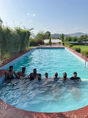 Alberca al aire libre