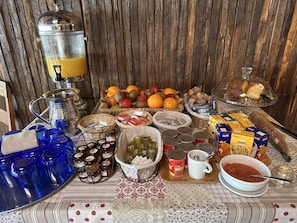 Desayuno estilo bufé