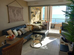 Televisie en een stereo