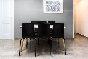 Apartment | In-room dining