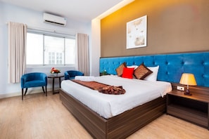 Premium bedding, minibar, laptop workspace, free WiFi - Bamboo Saigon Hotel (Ho Chi Minh City)