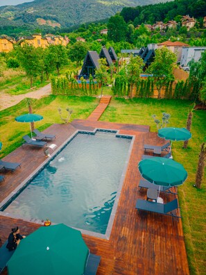 Front of property - Palm Bungalov Hotel (Kartepe)