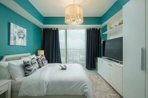 Condo superluxo, 1 quarto | 1 quarto, ferros/tábuas de passar roupa, Wi-Fi de cortesia