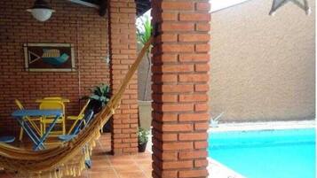 Televisión de pantalla plana