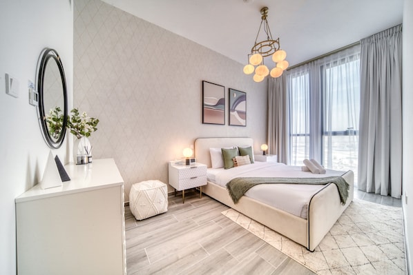 2 bedrooms, in-room safe, iron/ironing board, free WiFi