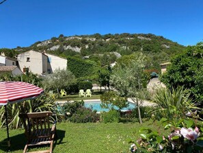 Pool - Charmante Chambre D'hôte au Coeur de la Provence à Venasque (Venasque)