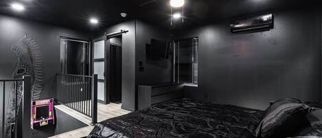 1 bedroom, iron/ironing board, travel crib, free WiFi