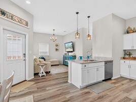 Casa, 3 quartos | Área de estar | Smart TV, serviços de streaming