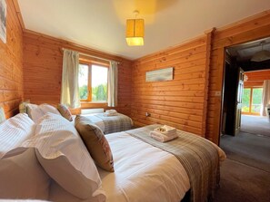 3 chambres, fer et planche Ă repasser, Wi-Fi gratuit, draps fournis