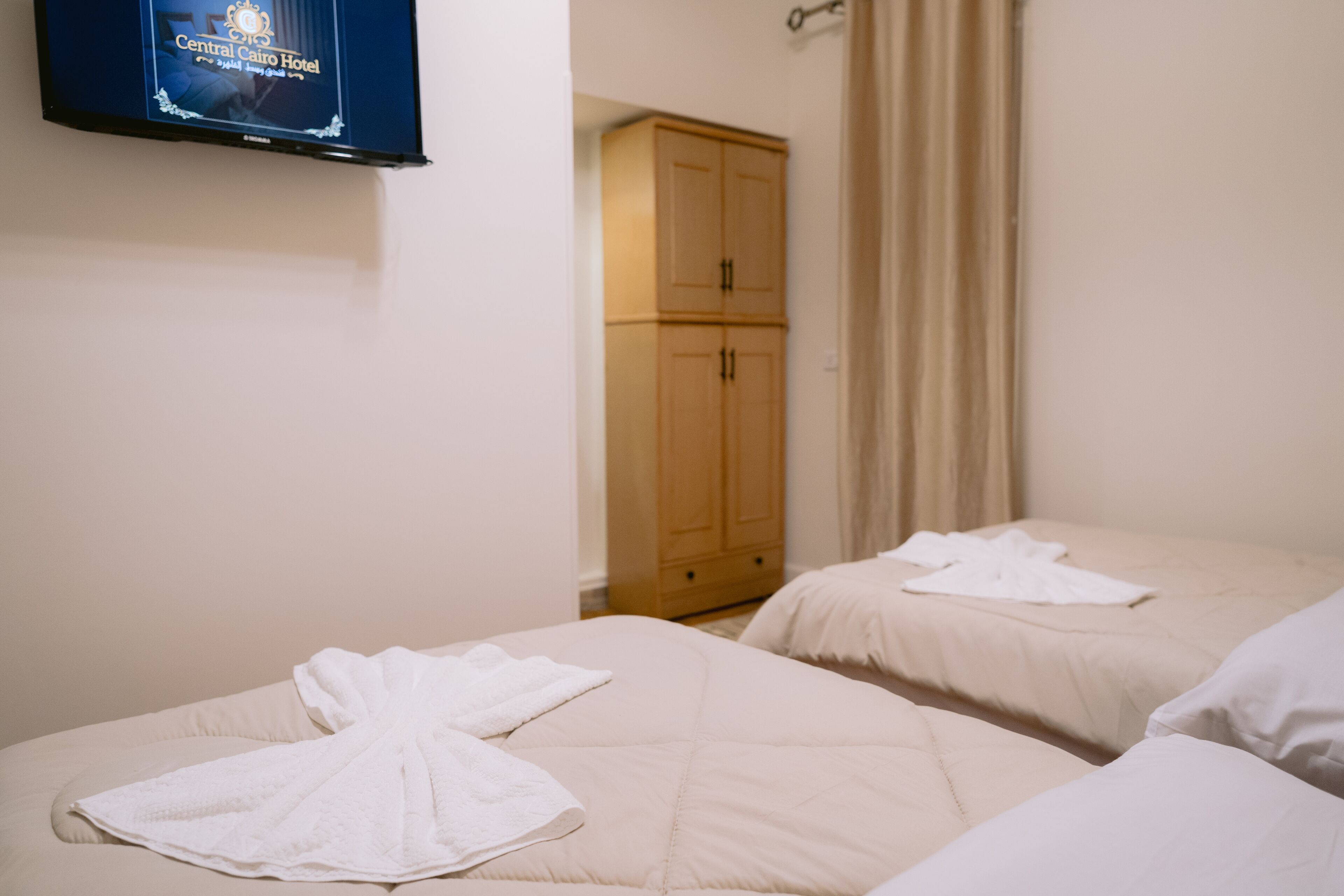 Comfort Twin Room | Minibar, WiFi (free), bed sheets