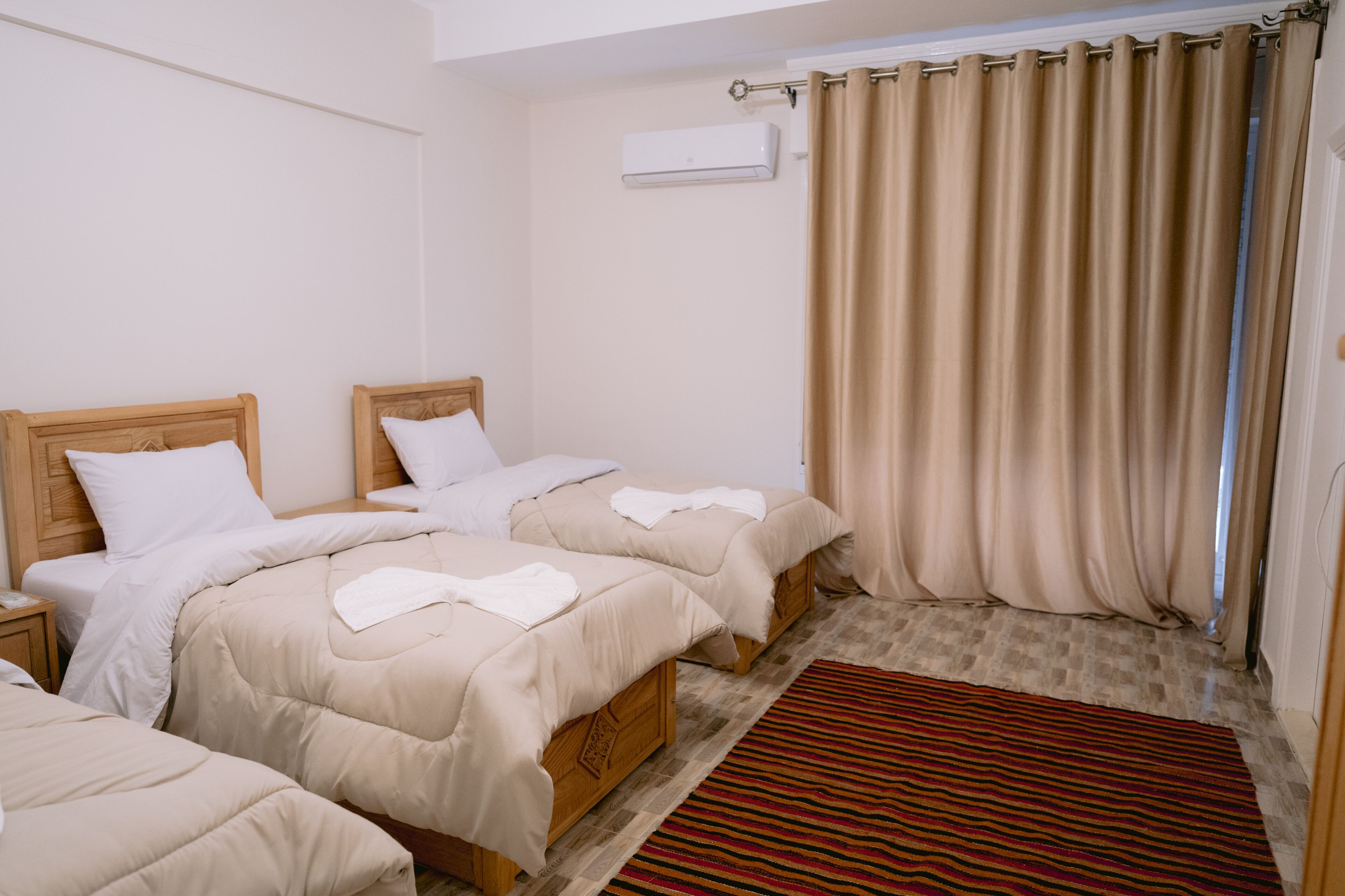 Photo - Central Cairo Hotel