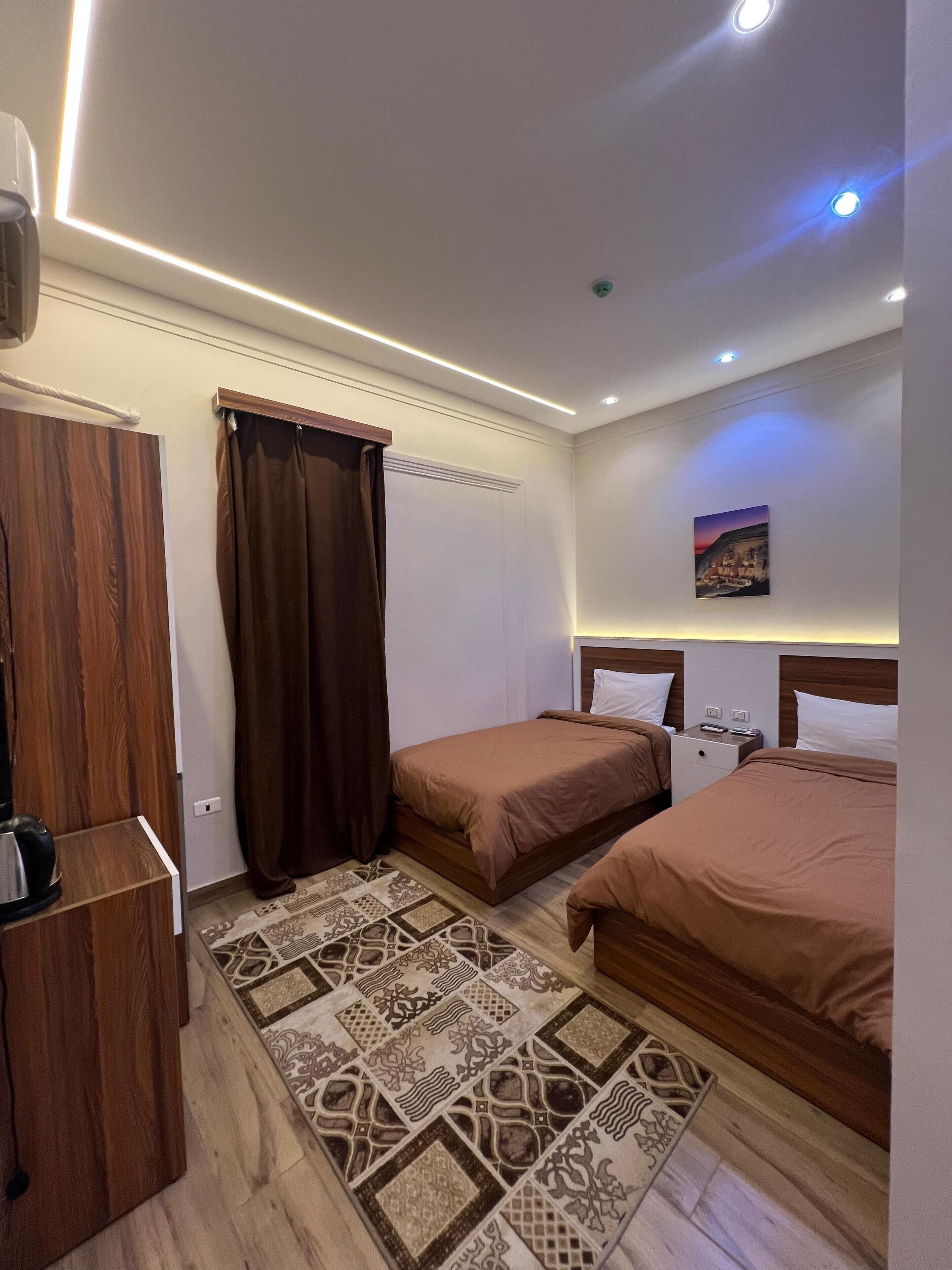 Photo - Central Cairo Hotel