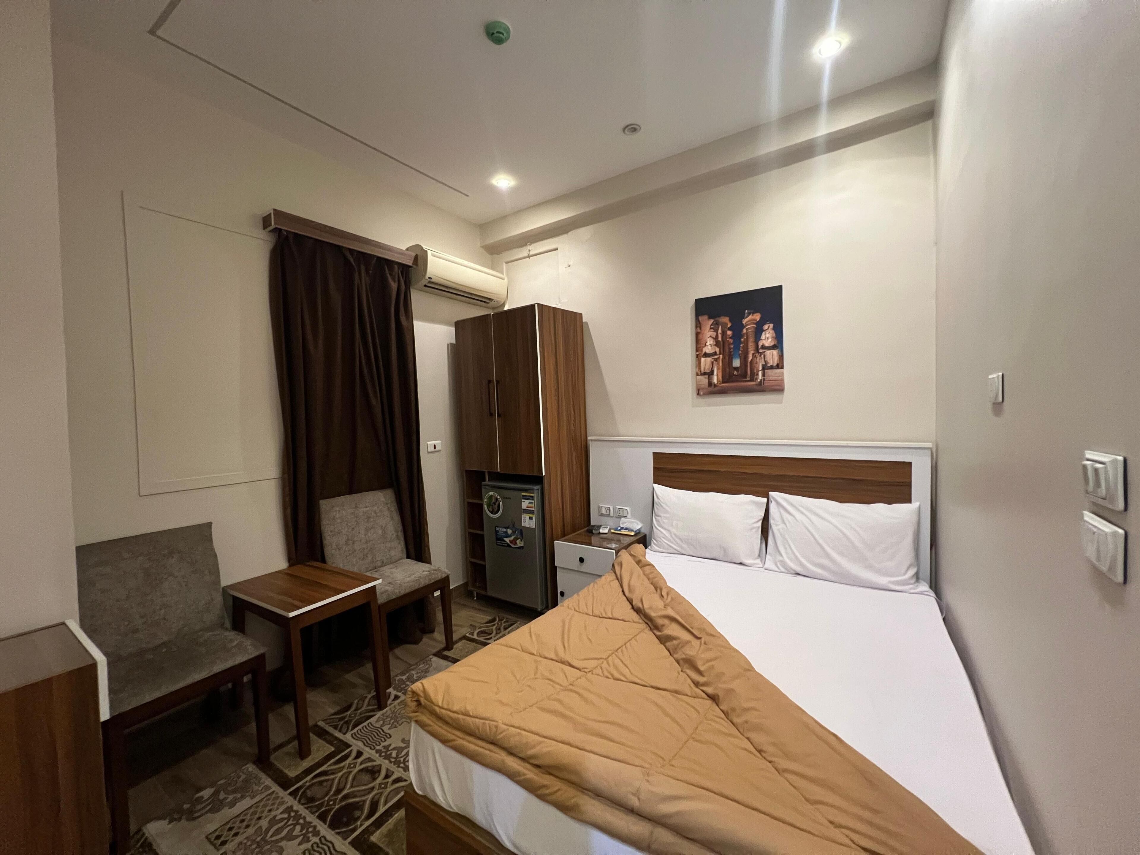 Photo - Central Cairo Hotel