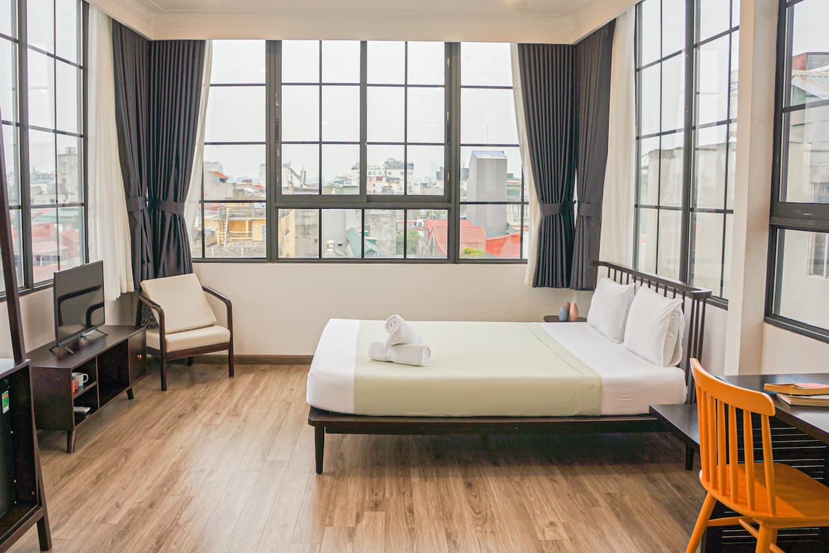 Habitación urbana, 1 cama Queen size, vista a la ciudad | Vista a la ciudad