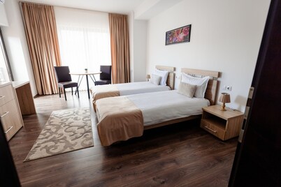 Aparthotel Punct pe i