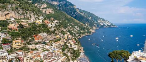 Traditional-Haus | Blick auf das Wasser