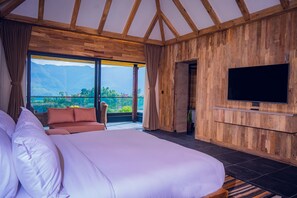 Deluxe Double Room | Premium bedding, minibar, in-room safe, individually decorated - Dorje's Resort & Spa (Pokhara)