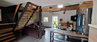 Le Charme des Pierres, Maison D'hôte