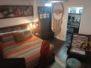 1 habitación, tabla de planchar con plancha, wifi y ropa de cama 