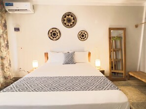 Individually decorated, individually furnished, desk, soundproofing - Seashore hotel (Kiwengwa)