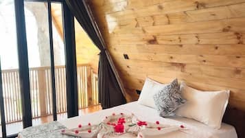 Front ocean Eco bungalow | Beach/ocean view