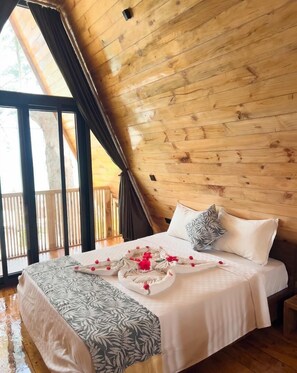 Habitación cuádruple Deluxe, vistas al mar | Vistas al mar