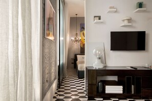 Interior - COCOMORGHEN Apartment at Vomero Private and Independent (Napoli)