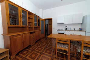 Fridge, oven, stovetop, coffee/tea maker - A few minutes from the most beautiful beaches of Salento (Melendugno)