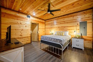 3 chambres, fer et planche à repasser, accès au Wi-Fi (inclus)