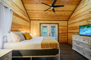 3 chambres, fer et planche à repasser, Wi-Fi gratuit, draps fournis