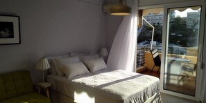 1 bedroom, desk, iron/ironing board, WiFi - Sunny Apartment With Amazing View (Rethymno)