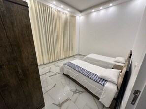 4 chambres, lit parapluie, Wi-Fi gratuit, draps fournis