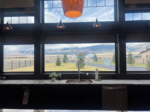 Gorgeous Property with Views of Canyon Ferry Lake.