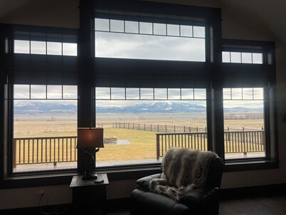 Gorgeous Property with Views of Canyon Ferry Lake.