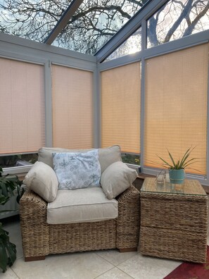 Interior - Self Contained Annex has Everything Needed for a Comfortable and Luxurious Stay (Ardley)