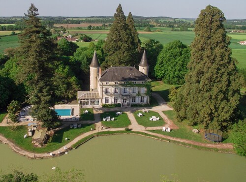 Suite Famille 2A + 3e/chateau Touraine