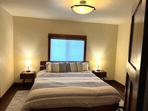 4 habitaciones, tabla de planchar con plancha y wifi gratis