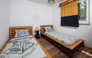 2 bedrooms, free WiFi, bed sheets