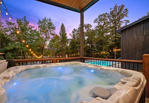 Luxury Cabin with Pool, Stocked Pond, Hot Tub