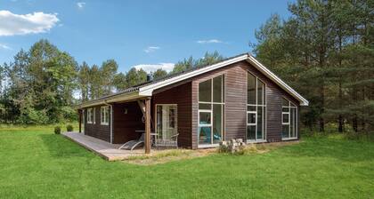 Nice home in Asaa with sauna