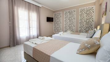 3 slaapkamers, een bureau, wifi, beddengoed