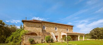 Beautiful home in Sauzet