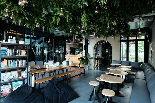 Bar (in der Unterkunft)