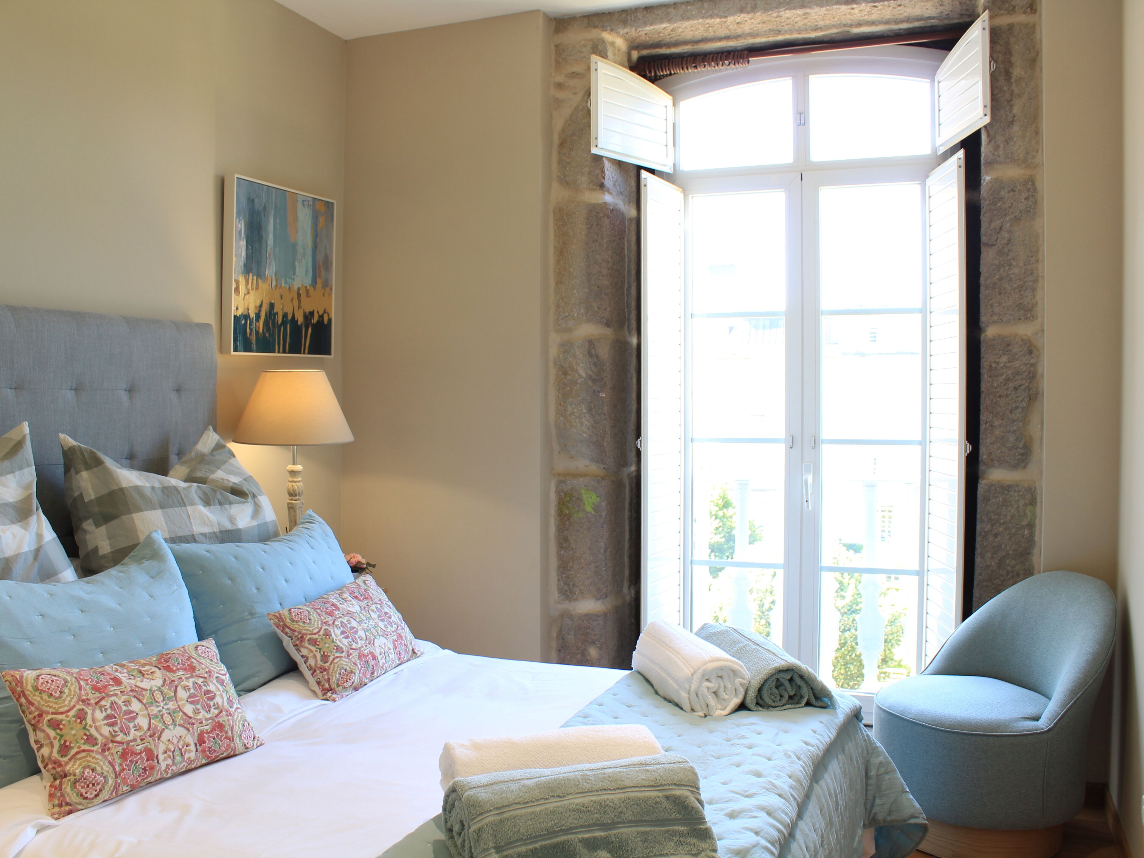 1 多间卧室、熨斗/熨衣板、免费 WiFi、床单