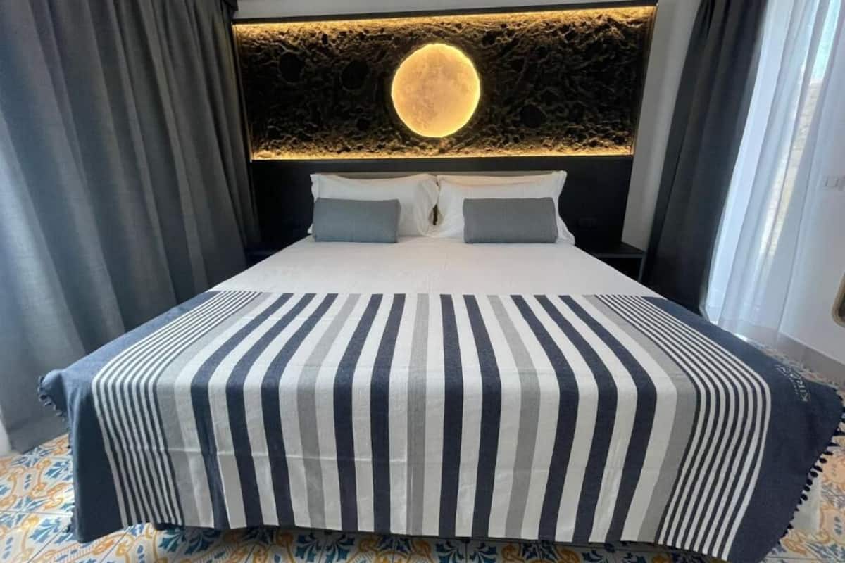 In-room safe, soundproofing, iron/ironing board (on request)