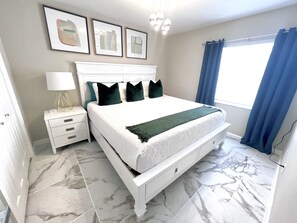 3 bedrooms, desk, travel cot, free WiFi