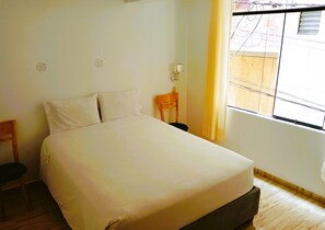 Chăn bông, nệm có lớp đệm bông, truy cập Internet không dây miễn phí 